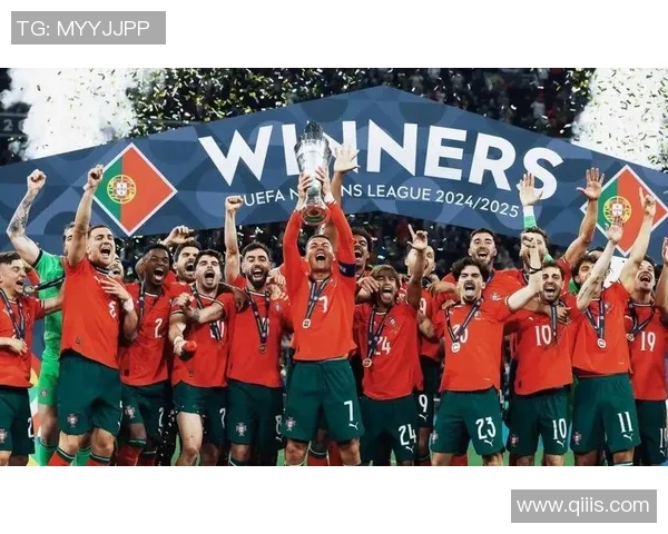 世界足坛传奇球星1号的辉煌历程与影响力解析